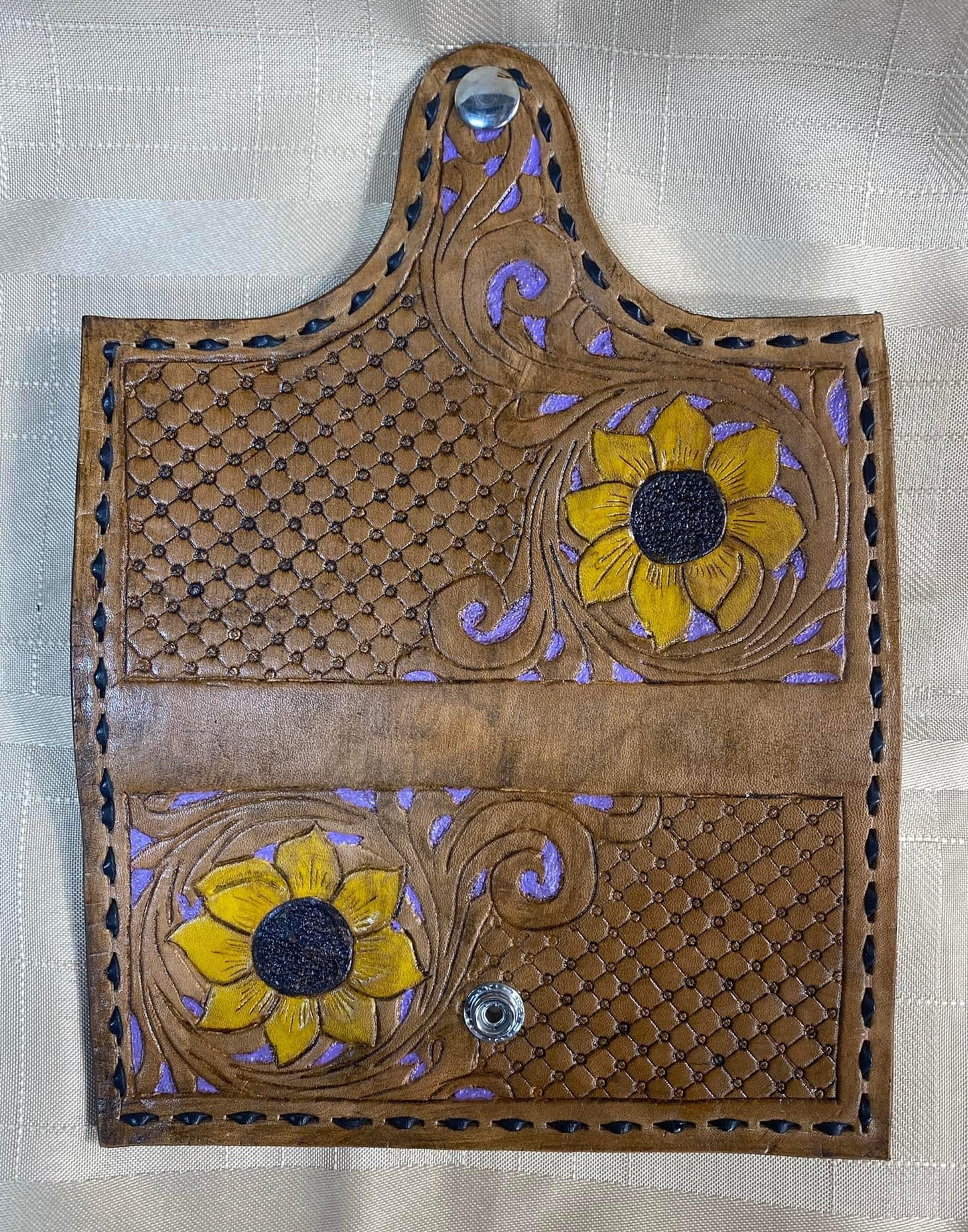 Women's Sunflower Clutch